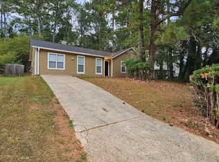 4776 White Oak Path, Stone Mountain, GA 30088