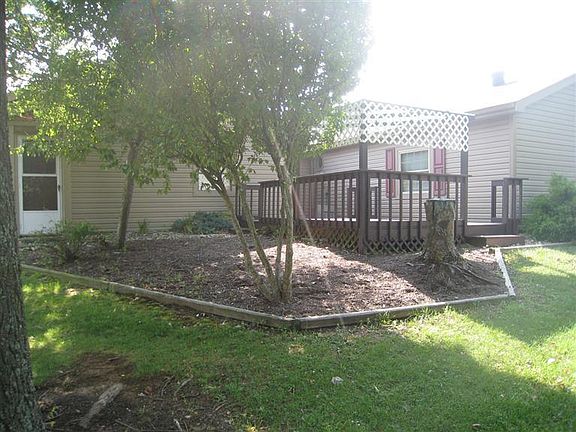 4th image of 307 Elmwood Dr
