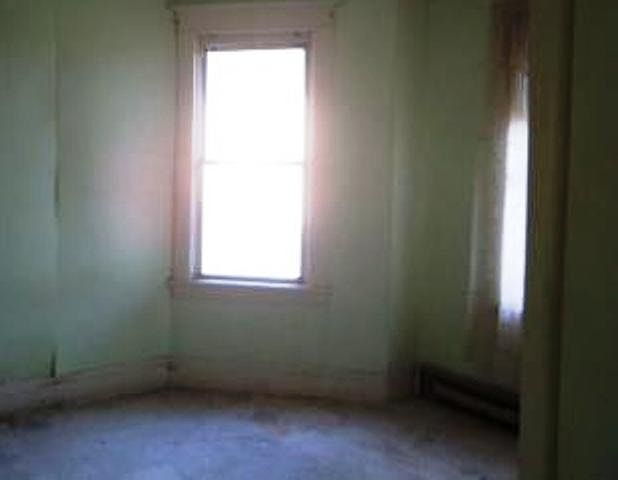 2nd image of 2930 Voelkel Ave