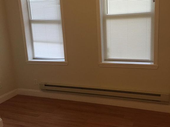 5th image of 4221 W Stiles St #1