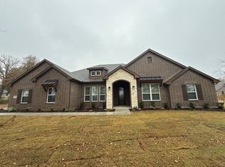 2116 Crystal Palace Blvd, Alvarado, TX 76009