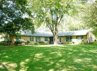 2441 Bellevue St, Green Bay, WI 54311