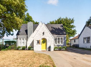 1231 S Gary Pl, Tulsa, OK 74104