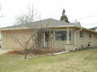 4209 S Burrell St, Milwaukee, WI 53207