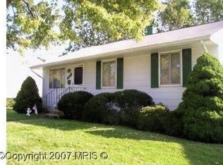 719 Crawford St, Oxon Hill, MD 20745