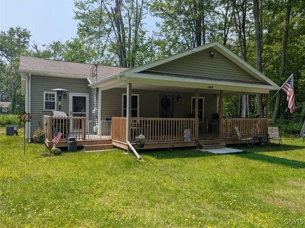 2805 Pleasant Ave, Blossvale, NY 13308