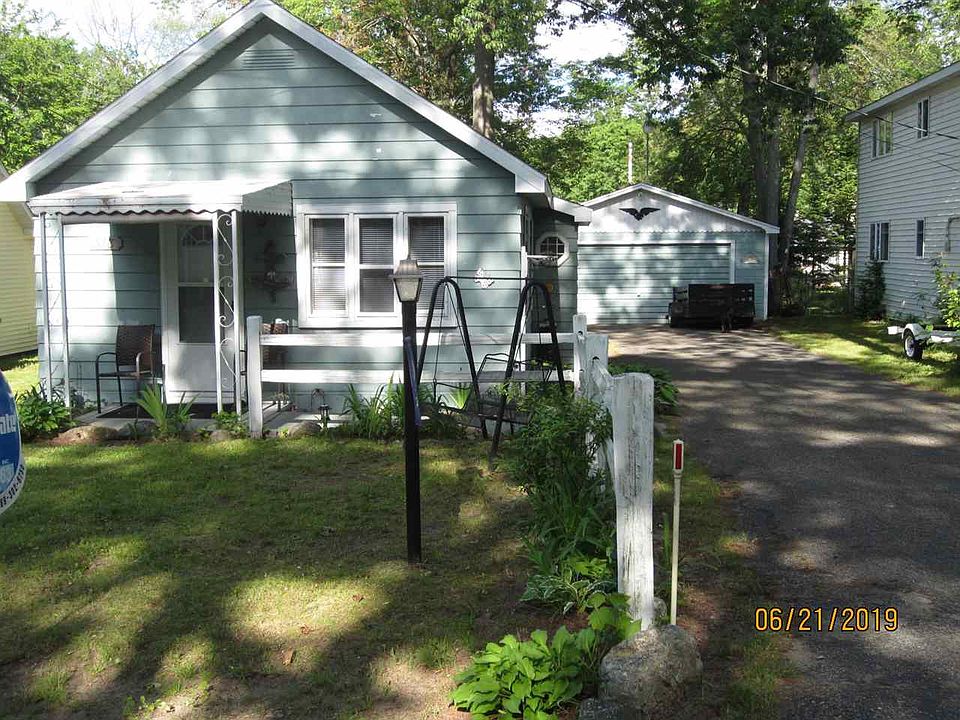 1st image of 318 Beverly Dr
