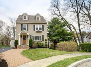 14 Loyola Cir, West Roxbury, MA 02132