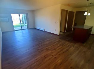 1125 Silver Dr, Baraboo, WI 53913