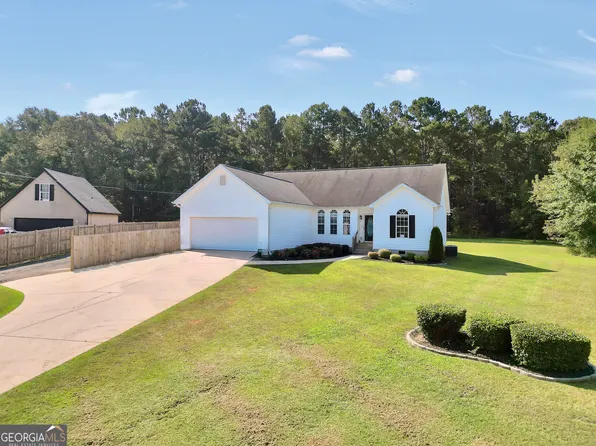 106 Dawn Ct, Jackson, GA 30233