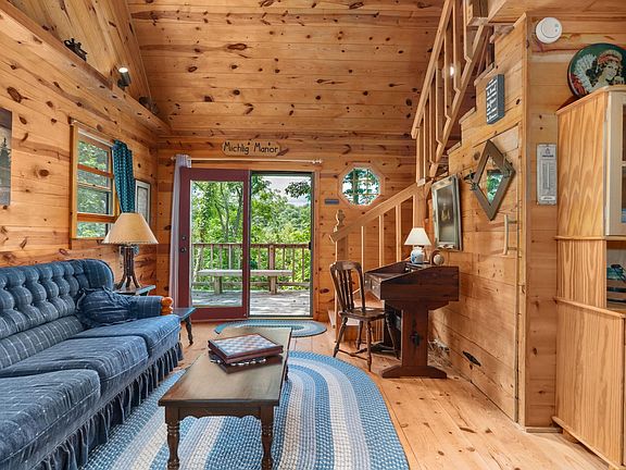 5th image of 24891 Sunset Ridge Ln
