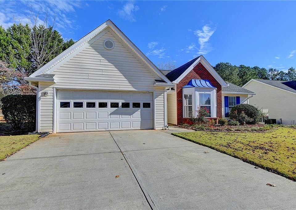 1st image of 325 Sterling Hill Dr