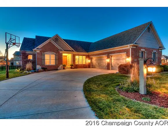 1605 English Oak Dr photo 1