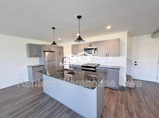 2103 Willis Ave, Perry, IA 50220