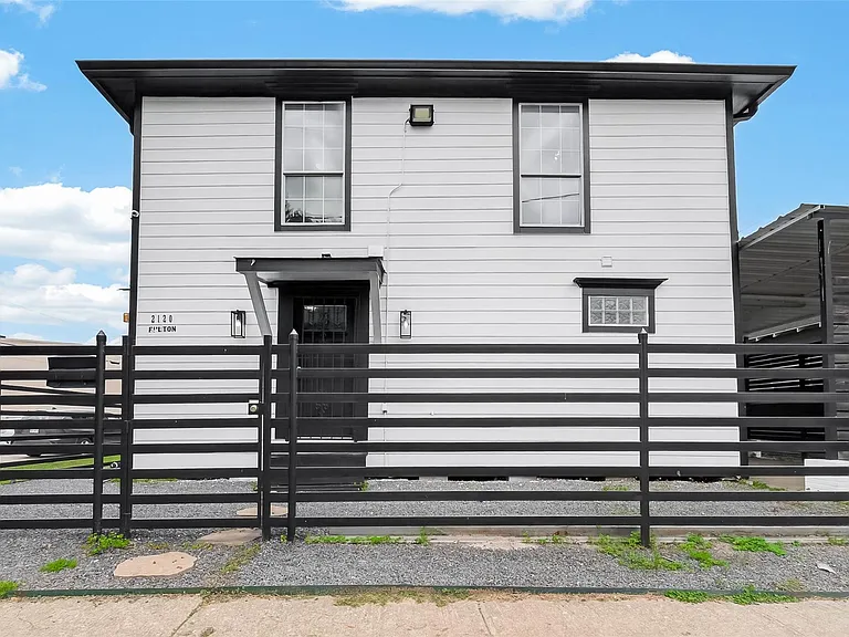 2120 Fulton St — Photo 1