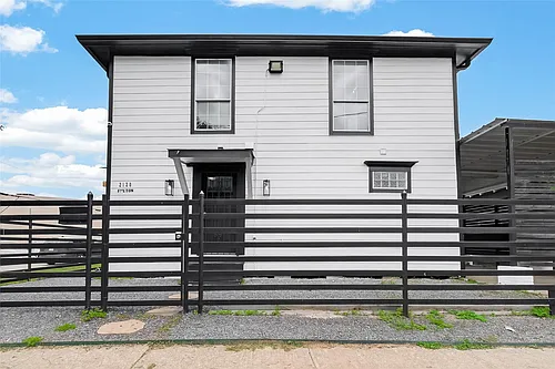 2120 Fulton St Photo 1