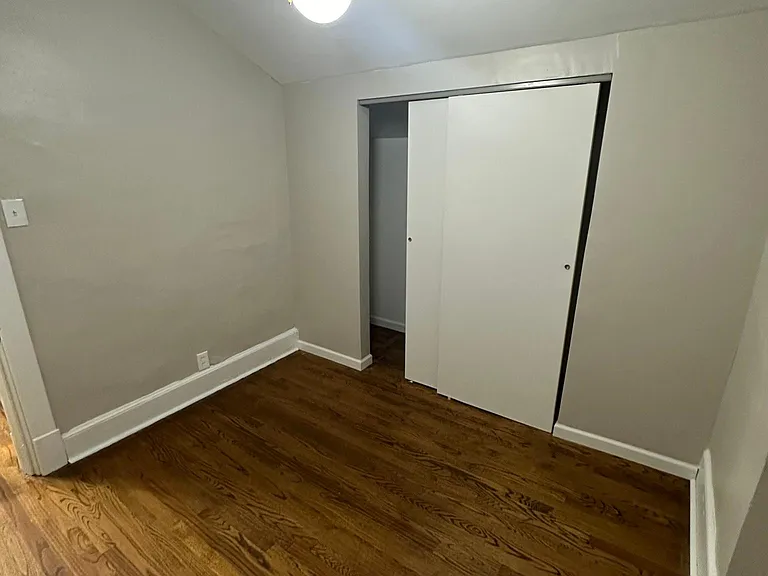 7254 Lindell Blvd — Photo 28