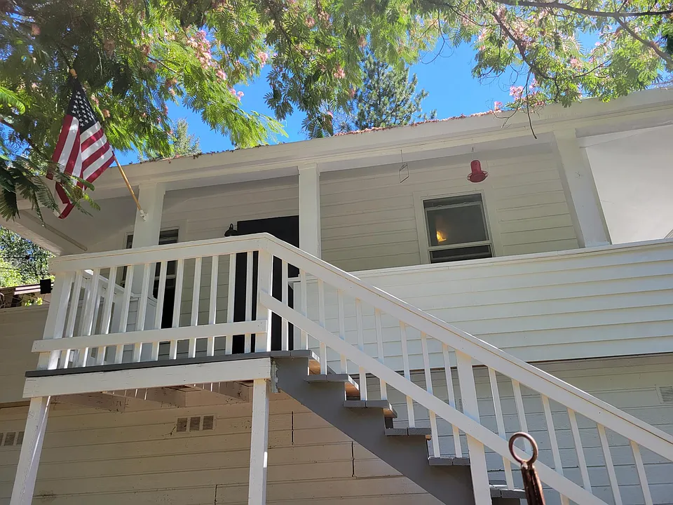 3177 Cedar Ravine Rd