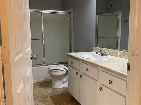 5th image of 2025 Erving Cir APT 106