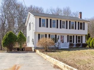 54 Woody Hill Rd, Westerly, RI 02891