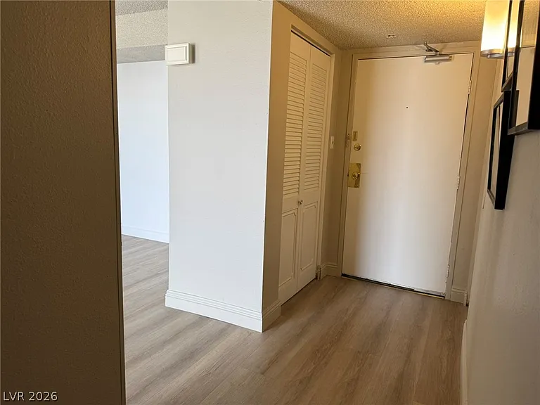 3930 University Center Dr #302 — Photo 5