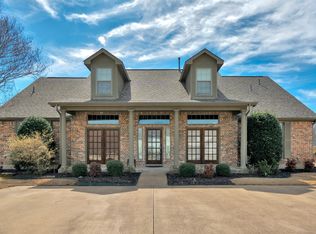 219 Cheek Sparger Rd, Colleyville, TX 76034