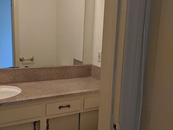 2nd image of 125 S Berkeley Ave #2