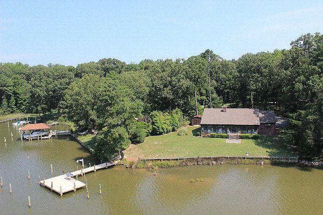 1st image of 232 Wood Haven Dr