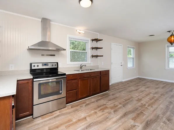 201 Park Blvd, Staunton, VA 24401