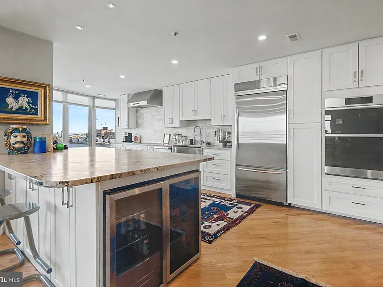 100 Harborview Dr #1001 — Photo 6
