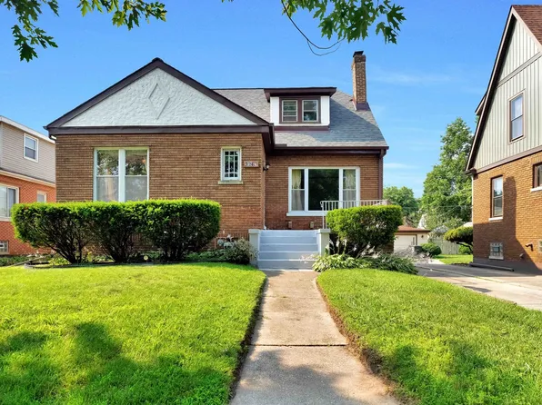 3267 Ann St, Lansing, IL 60438