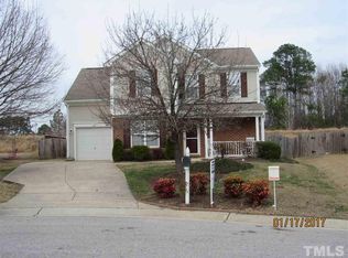 1008 Bayberry Ct, Clayton, NC 27520