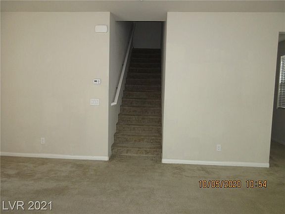 4th image of 8955 Whitten Park Ave