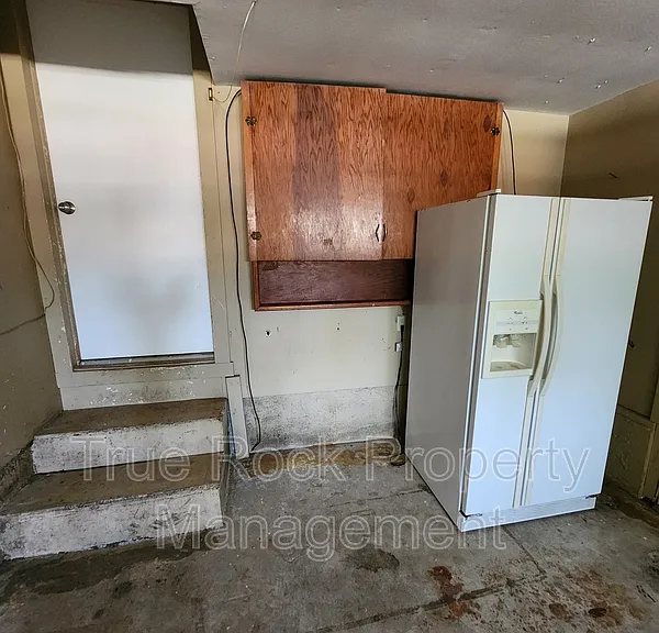 925 N Linda Ave — Photo 14