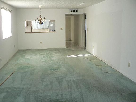 5th image of 7122 S Devon Dr #111