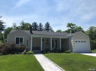 72 Garwood Rd, Fair Lawn, NJ 07410
