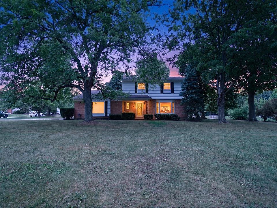 1st image of 5140 N McKinley Rd
