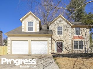 625 Ruxbury Ct, Suwanee, GA 30024