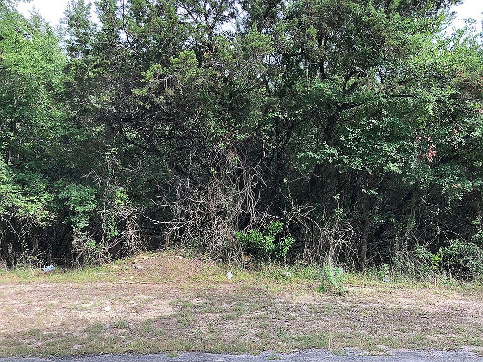 1st image of 1005 Scenic Run