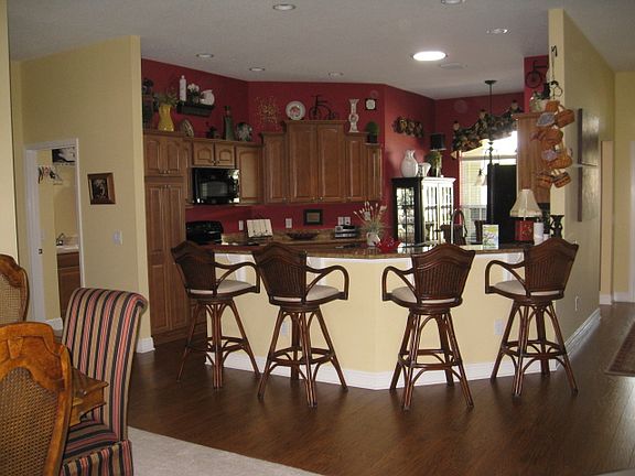 2nd image of 872 Folkstone Way