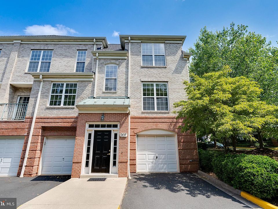 1st image of 12160 Abington Hall Pl APT 207