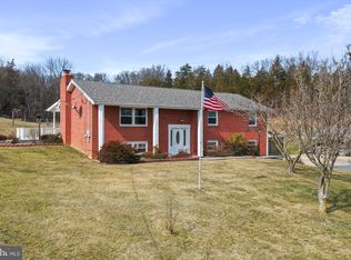 1271 Rogers Rd, Burlington, WV 26710