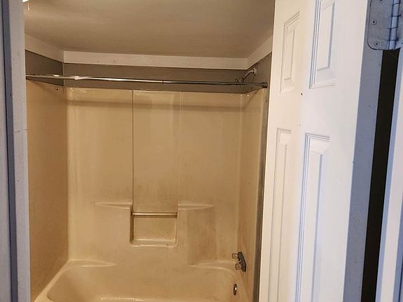 5th image of 1435 Cherryvale Dr Lot 1