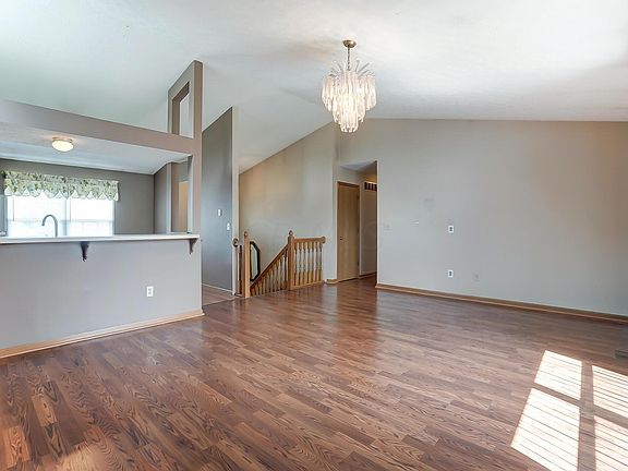 4th image of 2366 Kittrel Ct
