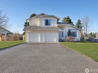 12518 200th Ave E, Lake Tapps, WA 98391