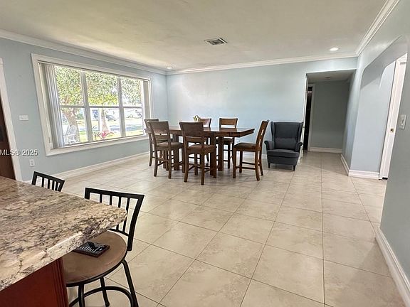 3rd image of 9271 Martinique Dr