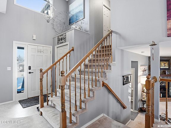 3rd image of 420 Peppertree Loop