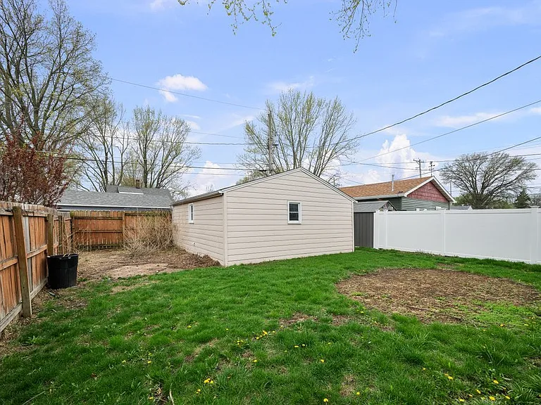 1815 Cody St — Photo 23
