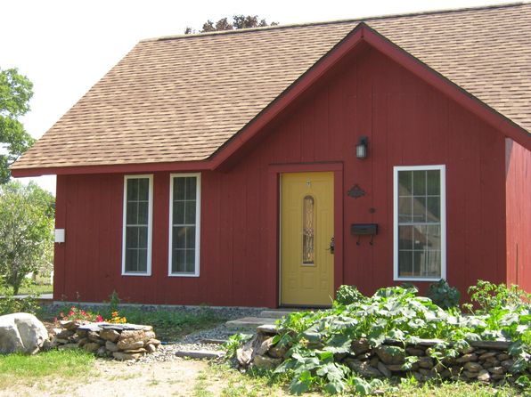 7 Sebasticook Ave