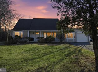 13315 Pennypacker Ln, Fairfax, VA 22033